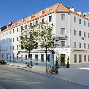 *** Hotel Blauer Bock Alemania